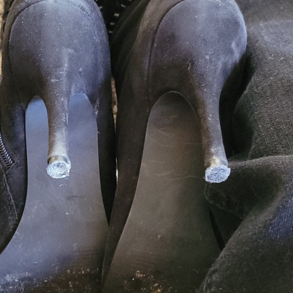 Boots - Picture 6 of 6